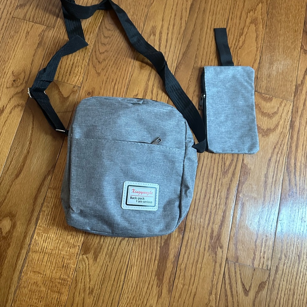 Back Pack - Picture 7 of 15